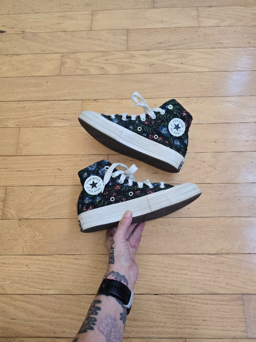 Converse | Chuck 70 Whimsy Black Foral Tapestry Jacquard Hi-top Sneakers | WMS 6